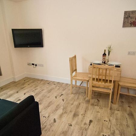 Finsbury Serviced Apartments Londra Oda fotoğraf